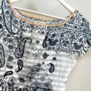 JOHN PAUL RICHARD Cap Sleeve Square Neck Paisley Black White Ruffle Print Size M